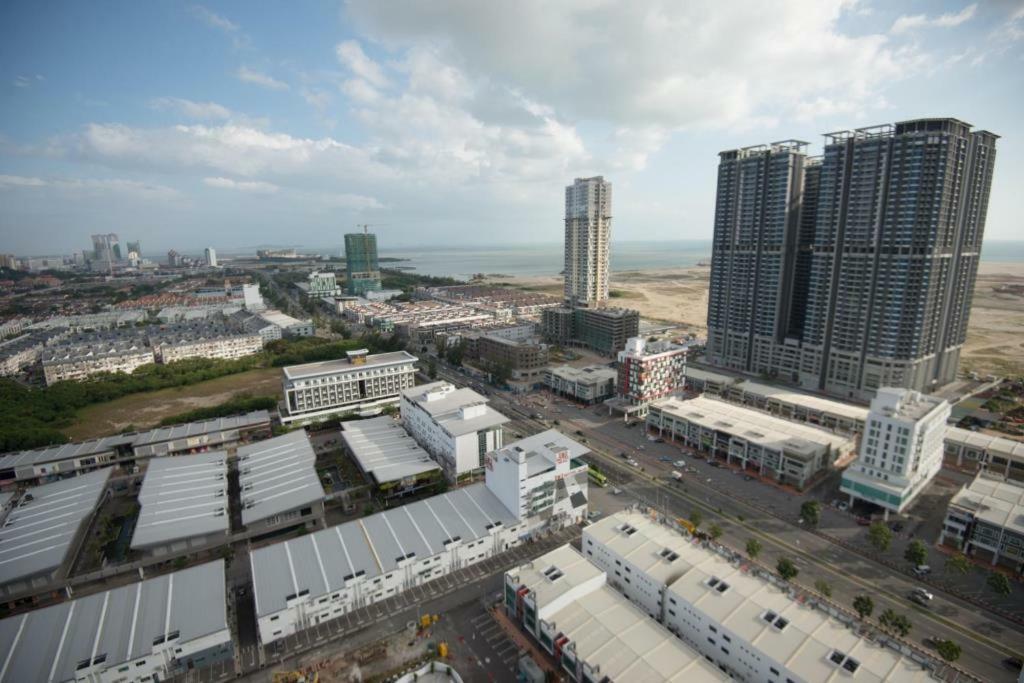 Mykey The Wave A-17-15 Apartment Malacca
